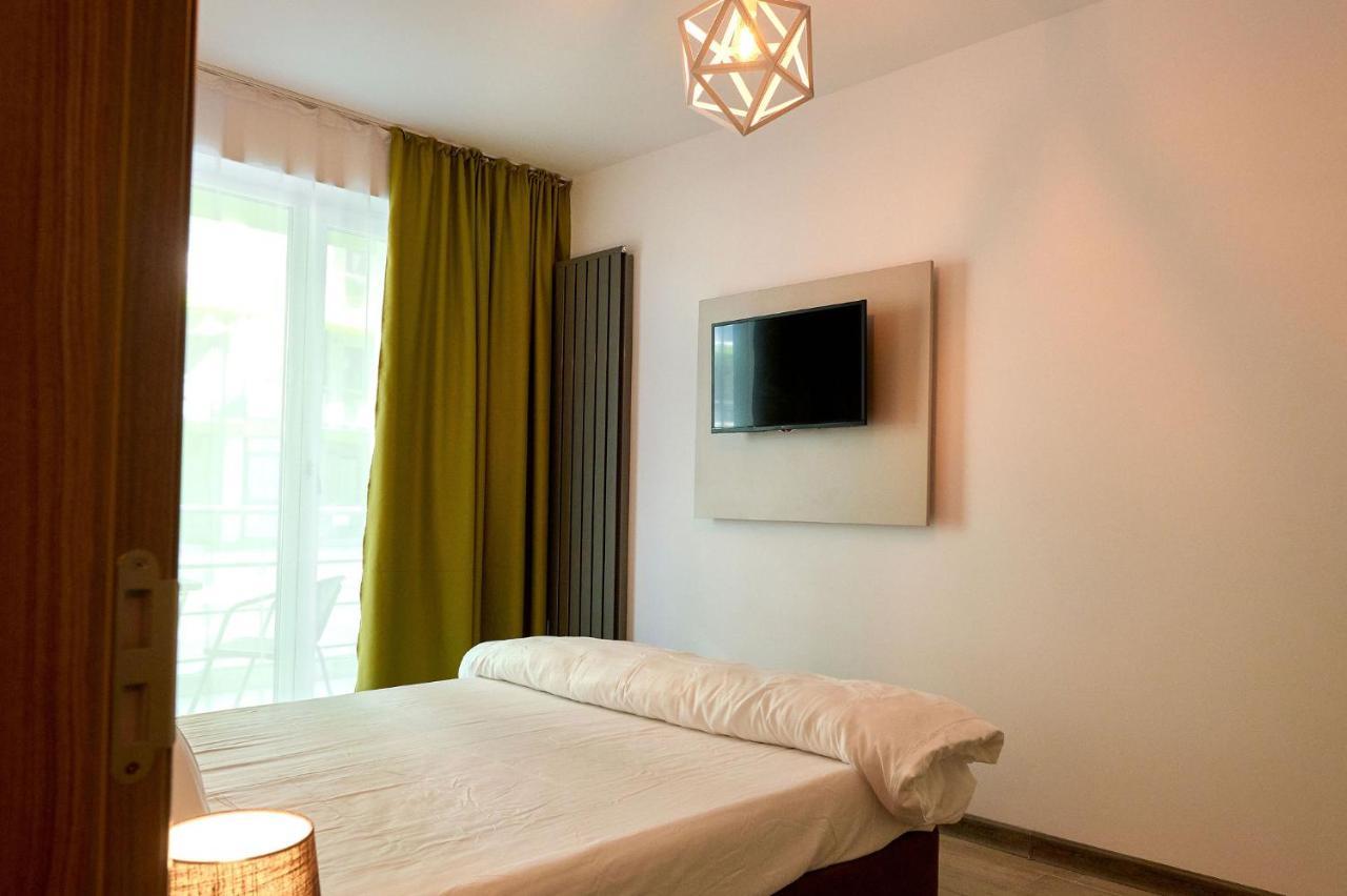 Orizont Sea View Apartment- Spa N Pools Beach Resort มามายา ภายนอก รูปภาพ